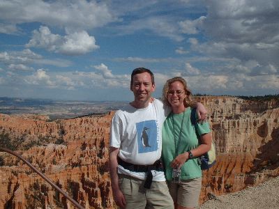 Nieka and Ken at Inspiration Point, Bryce Canyon